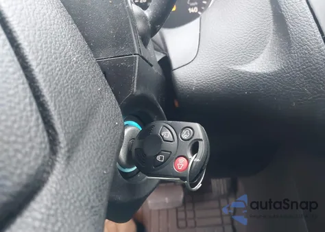 2017 Ford Focus Se z USA, uszkodzony, nr VIN 1FADP3F22HL335090